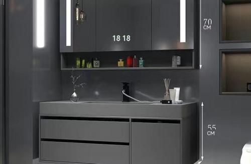 Lavabo tủ treo giảm giá 50% năm 2024 - miễn phí giao hàng tại HCM