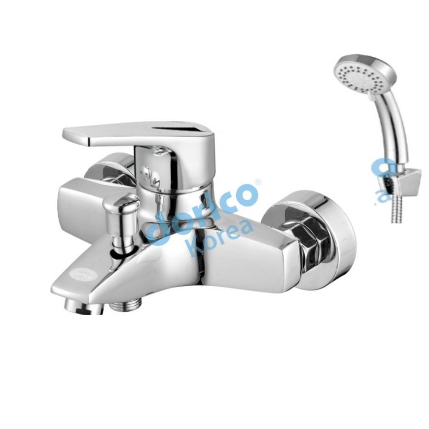 Sen tắm nóng lạnh Dorico DC-8138